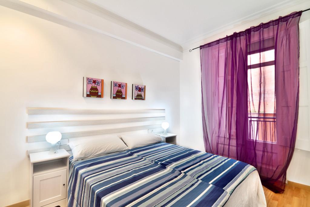 Apartment Gaudi Xl برشلونة الغرفة الصورة
